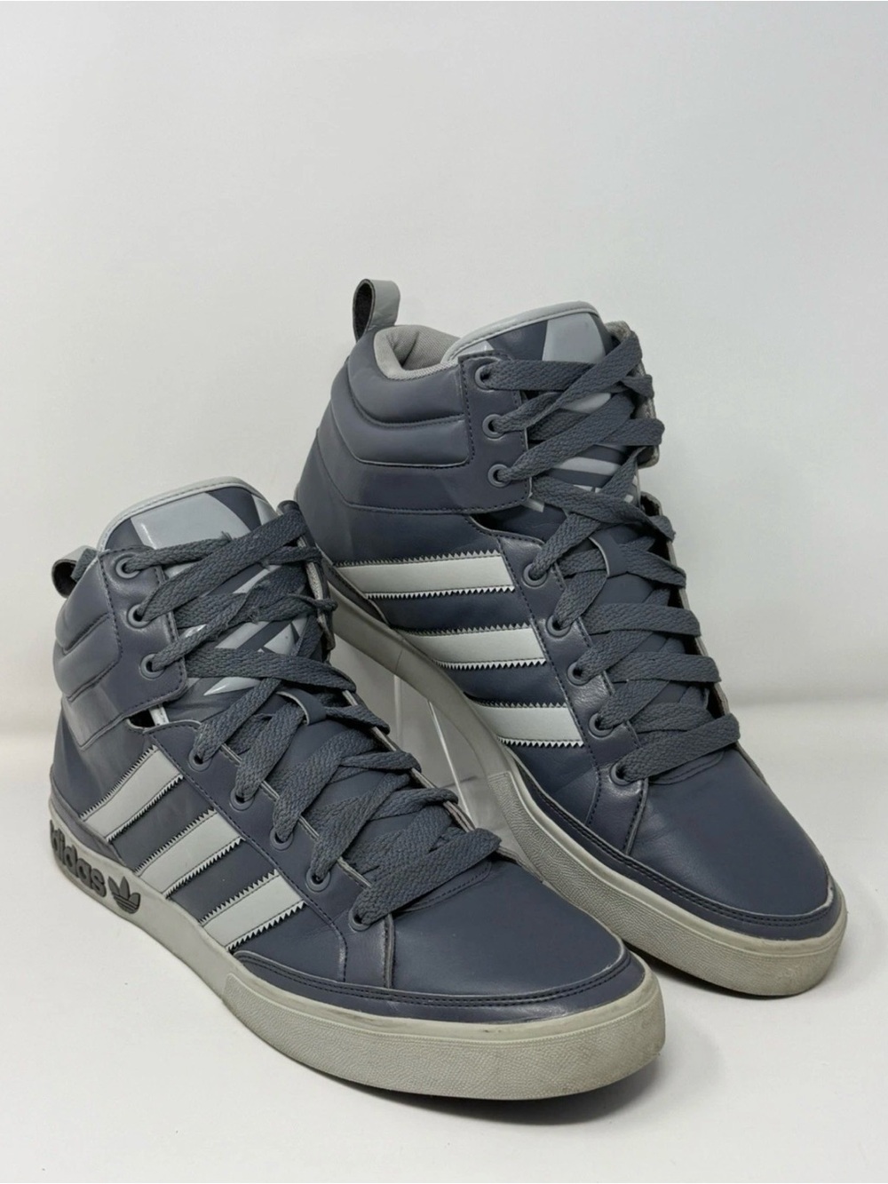 ADIDAS High Top Gray Grey Black Stripe Blue Mens 14 Sneaker ART Q32549 NO Laces